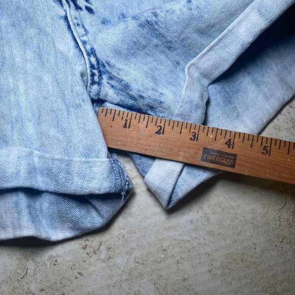 Angel Kiss Womens High-Rise Acid Wash Denim Short Shorts Size 13 - Picture 5 of 6